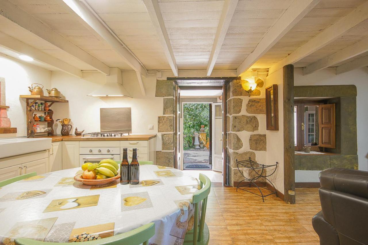 Villa Los Matos Pool And Garden Valleseco Екстериор снимка