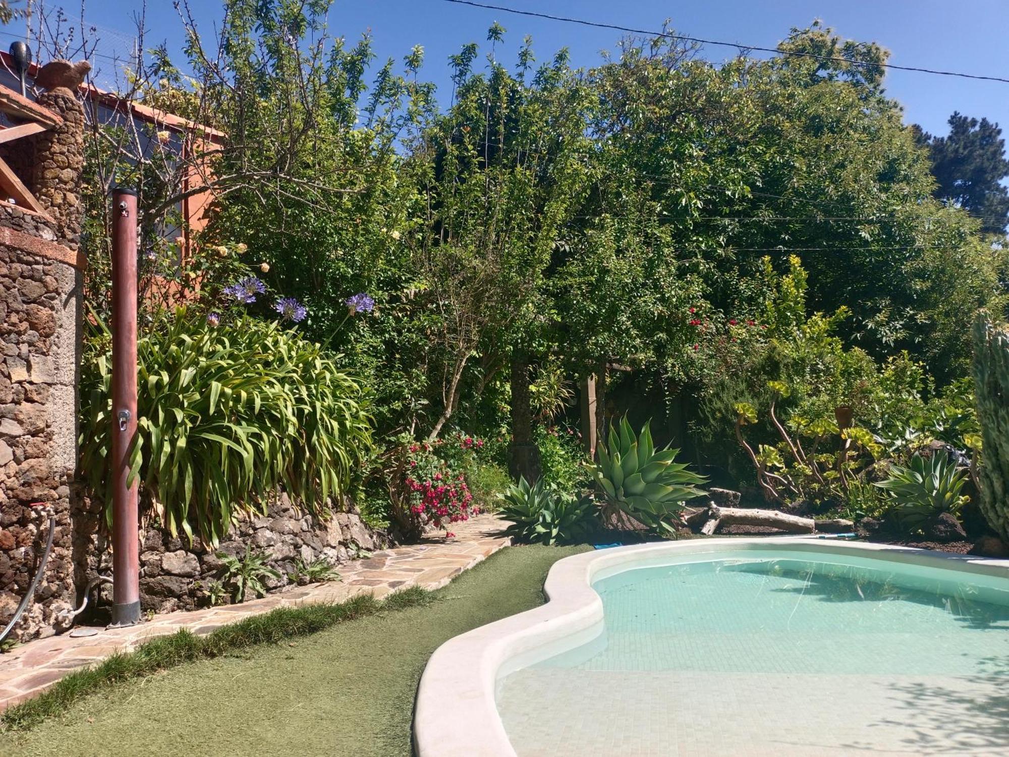 Villa Los Matos Pool And Garden Valleseco Екстериор снимка